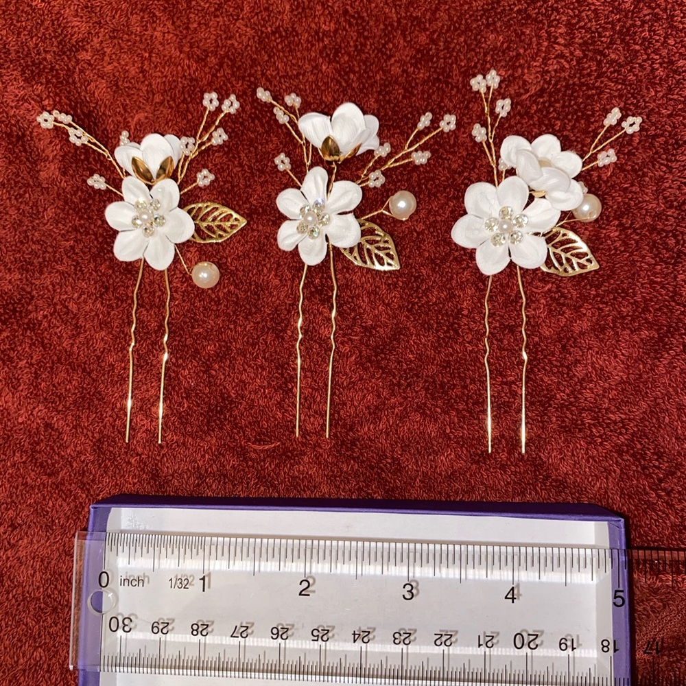 Bridal hair pins (3)
